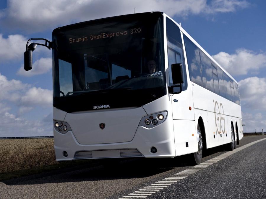 Scania OmniExpress 3.20 6x2 2011 года  (фото 3 из 3)
